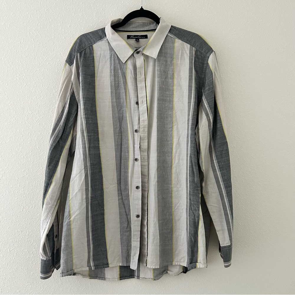Kenneth Cole New York Men's Gray and White Striped Shirt